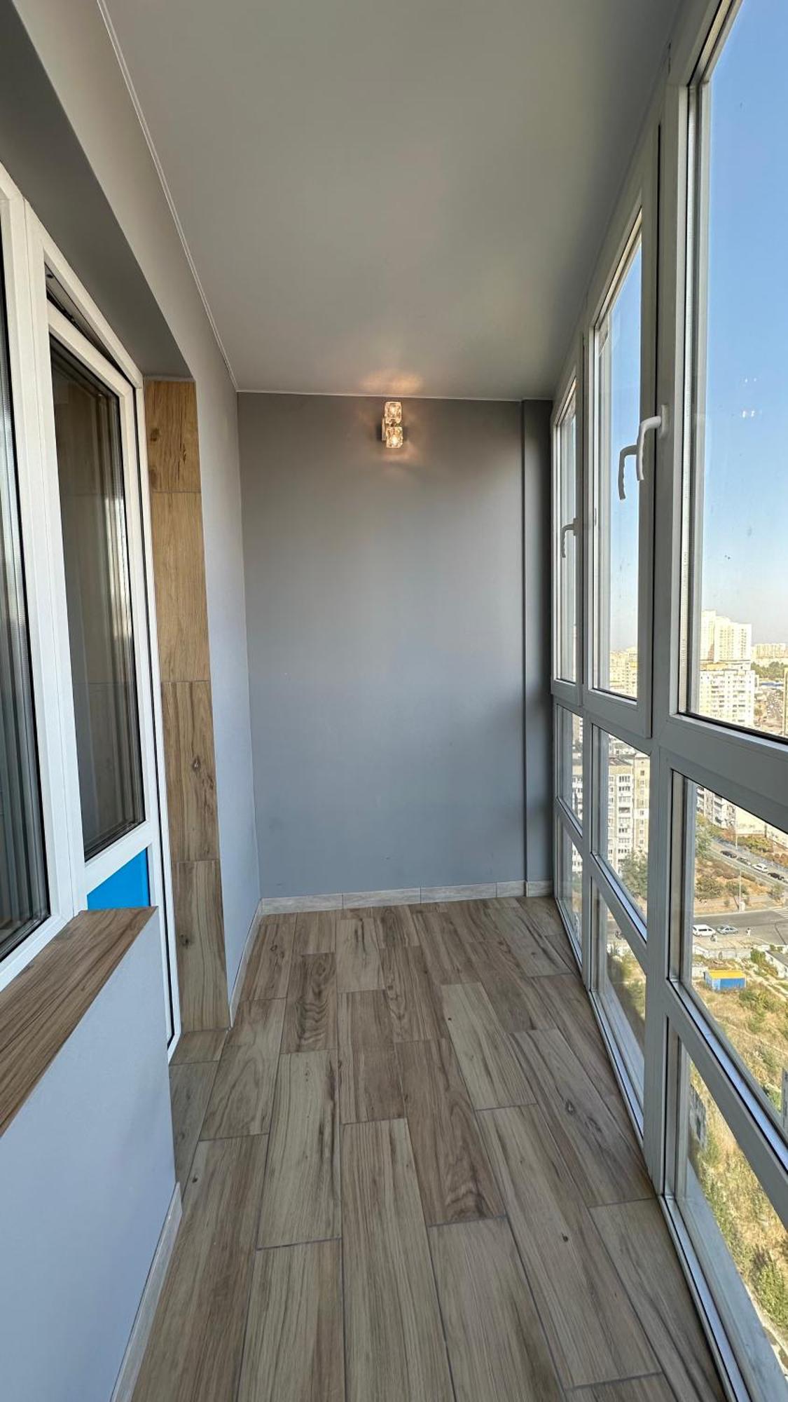 Є Генератор 1Кім Осокорки Вул Бориса Гмирі 20 Жк Патріотика Kyiv Exterior photo